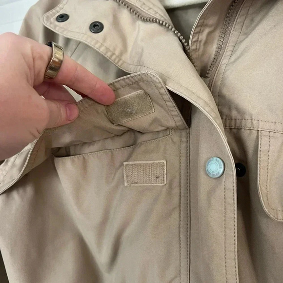 Eddie Bauer Women’s Beige Outdoor Utility Jacket Parka Vintage Coat Size Small - Picture 7 of 13
